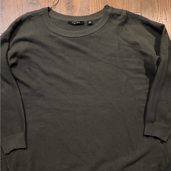 Cyrus Olive Knit Ribbed Sweater - Picture 2 of 4